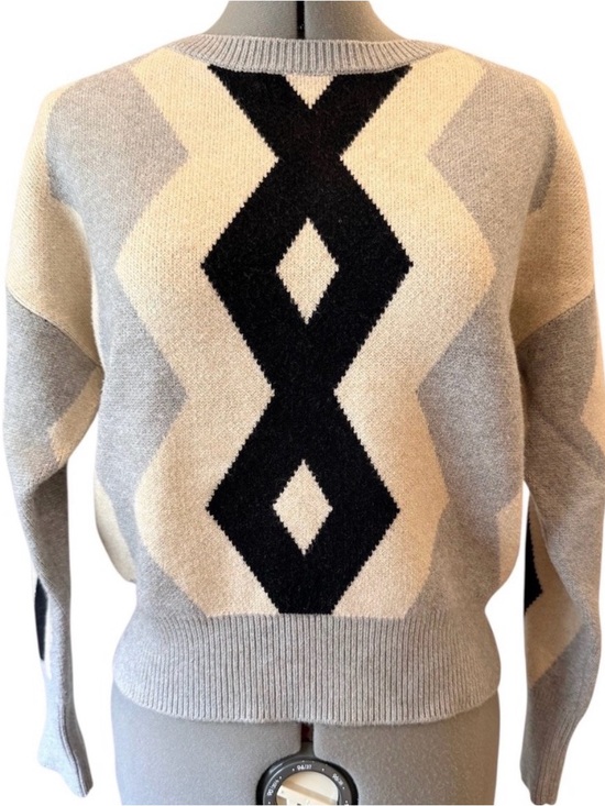 Truth By Republic Sweaters - Gorgeous Truth By Republic Geometric/ Argyle Sweater
